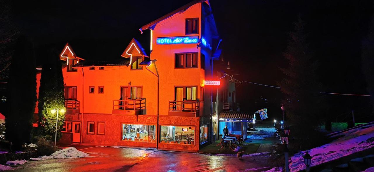 Hotel All Times Timisu de Jos Eksteriør bilde